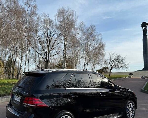 Чорний Мерседес ГЛЕ-Клас, об'ємом двигуна 3 л та пробігом 183 тис. км за 32000 $, фото 12 на Automoto.ua