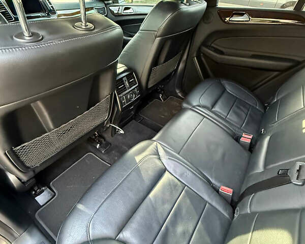 Чорний Мерседес ГЛЕ-Клас, об'ємом двигуна 3 л та пробігом 183 тис. км за 32000 $, фото 29 на Automoto.ua