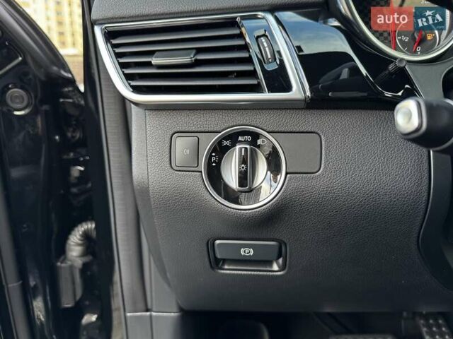 Мерседес ГЛЕ-Класс 2017 в Одессе на Automoto.ua Черный Мерседес ГЛЕ-Класс, объемом двигателя 3 л и пробегом 100 тыс. км за 46000 $, фото 26 на Automoto.ua