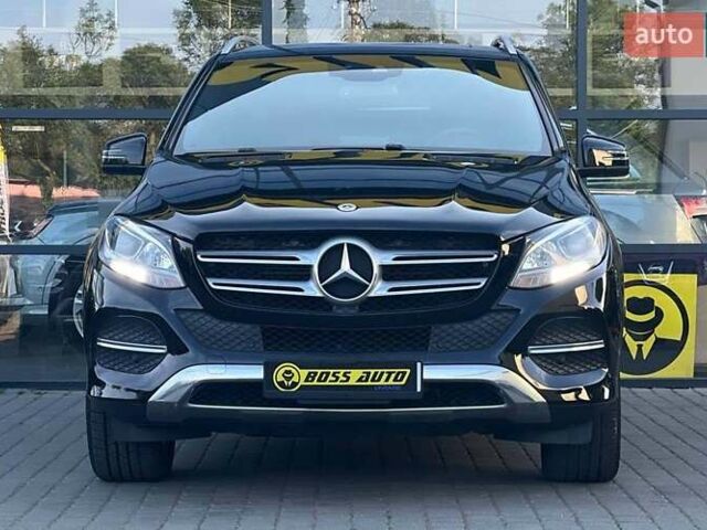 Черный Мерседес ГЛЕ-Класс, объемом двигателя 3.5 л и пробегом 105 тыс. км за 31500 $, фото 1 на Automoto.ua