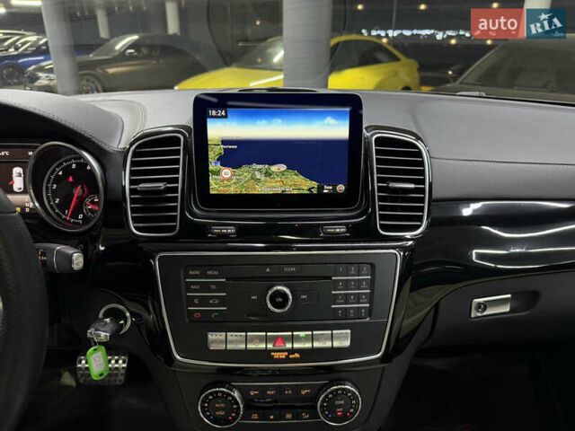 Черный Мерседес ГЛЕ-Класс, объемом двигателя 3 л и пробегом 145 тыс. км за 45900 $, фото 26 на Automoto.ua