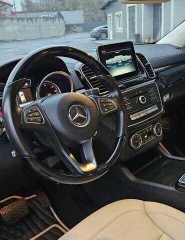 Черный Мерседес ГЛЕ-Класс, объемом двигателя 2.99 л и пробегом 68 тыс. км за 52000 $, фото 11 на Automoto.ua