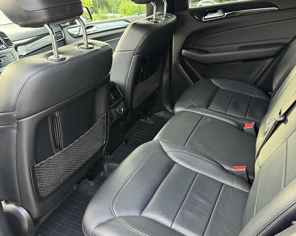 Черный Мерседес ГЛЕ-Класс, объемом двигателя 3 л и пробегом 120 тыс. км за 34900 $, фото 9 на Automoto.ua