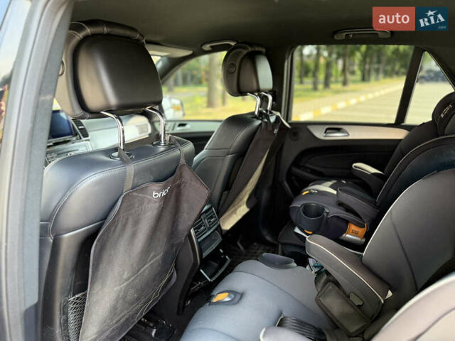 Черный Мерседес ГЛЕ-Класс, объемом двигателя 2.99 л и пробегом 92 тыс. км за 38000 $, фото 9 на Automoto.ua