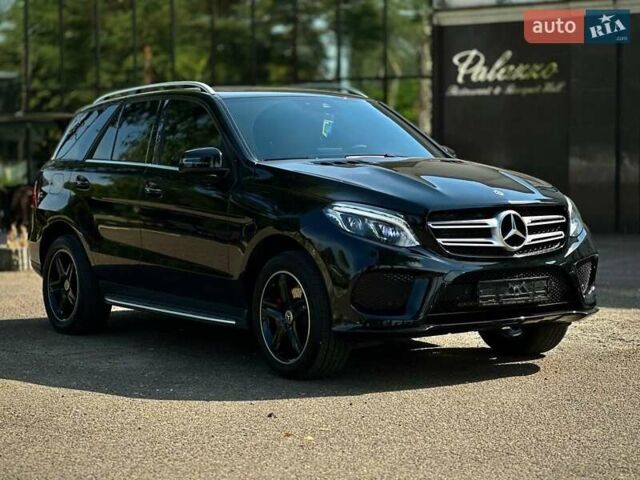 Черный Мерседес ГЛЕ-Класс, объемом двигателя 3.5 л и пробегом 48 тыс. км за 35000 $, фото 15 на Automoto.ua