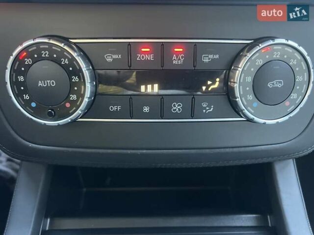 Мерседес ГЛЕ-Класс 2018 в Киеве на Automoto.ua Черный Мерседес ГЛЕ-Класс, объемом двигателя 4.66 л и пробегом 136 тыс. км за 28900 $, фото 18 на Automoto.ua