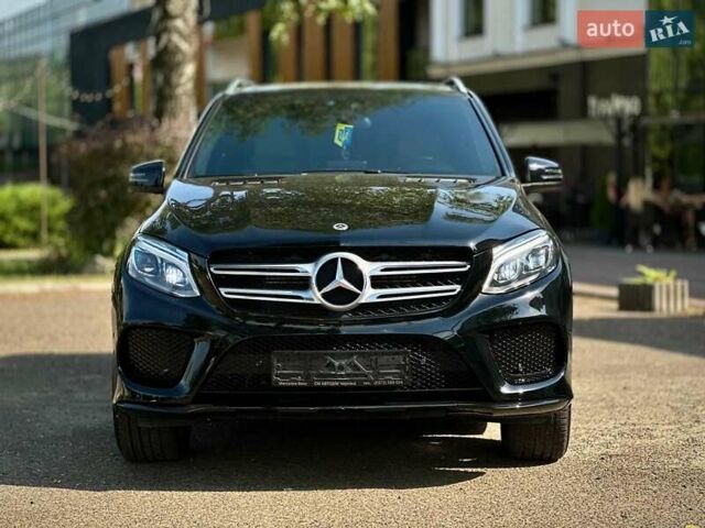 Черный Мерседес ГЛЕ-Класс, объемом двигателя 3.5 л и пробегом 48 тыс. км за 35000 $, фото 1 на Automoto.ua