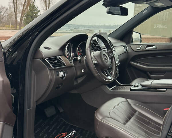 Чорний Мерседес ГЛЕ-Клас, об'ємом двигуна 2.14 л та пробігом 250 тис. км за 27555 $, фото 56 на Automoto.ua