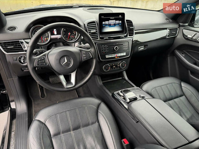 Черный Мерседес ГЛЕ-Класс, объемом двигателя 3.5 л и пробегом 149 тыс. км за 25800 $, фото 75 на Automoto.ua