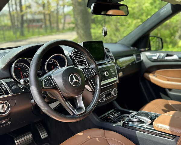 Мерседес ГЛЕ-Класс 2018 в Ирпене на Automoto.ua Черный Мерседес ГЛЕ-Класс, объемом двигателя 3 л и пробегом 85 тыс. км за 36900 $, фото 11 на Automoto.ua