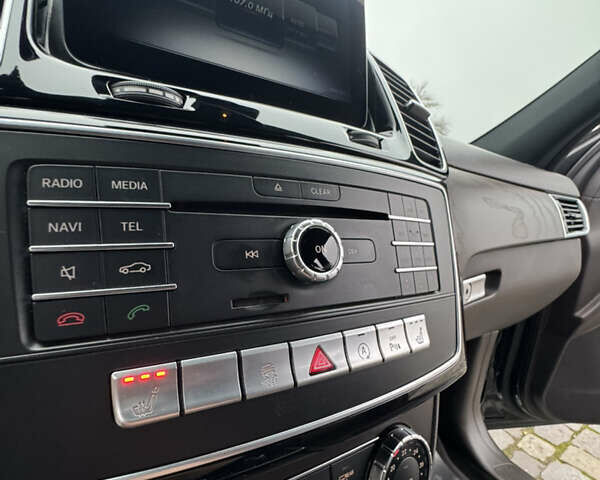 Чорний Мерседес ГЛЕ-Клас, об'ємом двигуна 2.14 л та пробігом 250 тис. км за 27555 $, фото 92 на Automoto.ua