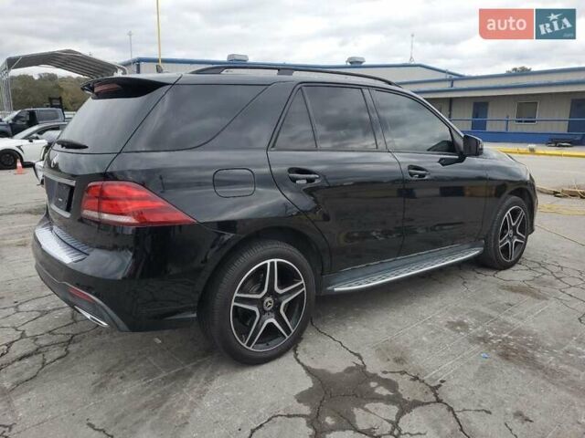 Черный Мерседес ГЛЕ-Класс, объемом двигателя 3.5 л и пробегом 110 тыс. км за 9500 $, фото 2 на Automoto.ua