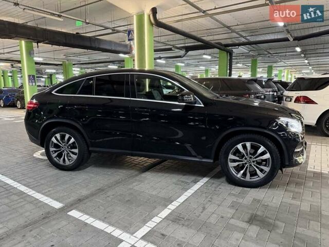 Черный Мерседес ГЛЕ-Класс, объемом двигателя 2.99 л и пробегом 115 тыс. км за 47000 $, фото 3 на Automoto.ua