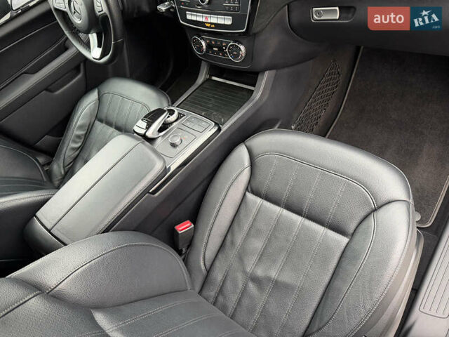 Черный Мерседес ГЛЕ-Класс, объемом двигателя 3.5 л и пробегом 149 тыс. км за 25800 $, фото 73 на Automoto.ua