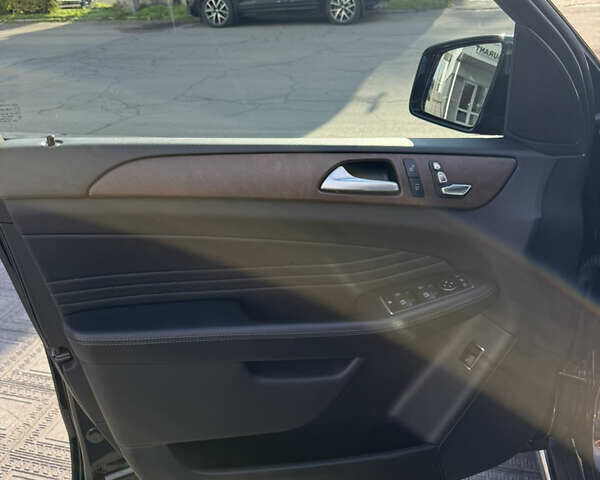 Черный Мерседес ГЛЕ-Класс, объемом двигателя 2.14 л и пробегом 156 тыс. км за 40500 $, фото 11 на Automoto.ua