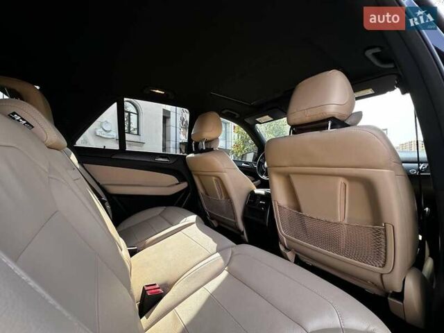 Черный Мерседес ГЛЕ-Класс, объемом двигателя 3.5 л и пробегом 48 тыс. км за 35000 $, фото 10 на Automoto.ua