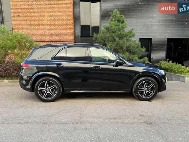 Мерседес ГЛЕ-Класс 2019 в Одессе на Automoto.ua Черный Мерседес ГЛЕ-Класс, объемом двигателя 1.99 л и пробегом 90 тыс. км за 50000 $, фото 4 на Automoto.ua