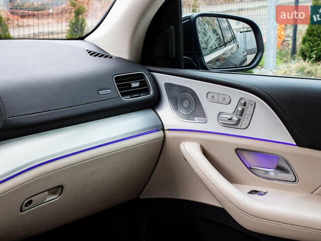 Черный Мерседес ГЛЕ-Класс, объемом двигателя 2.93 л и пробегом 117 тыс. км за 57500 $, фото 54 на Automoto.ua