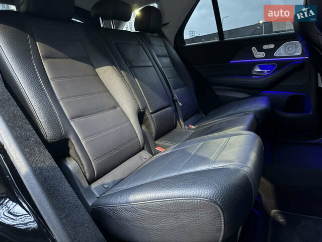 Черный Мерседес ГЛЕ-Класс, объемом двигателя 3 л и пробегом 83 тыс. км за 63500 $, фото 35 на Automoto.ua