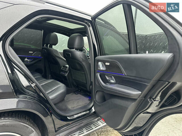 Черный Мерседес ГЛЕ-Класс, объемом двигателя 3.98 л и пробегом 119 тыс. км за 55500 $, фото 31 на Automoto.ua