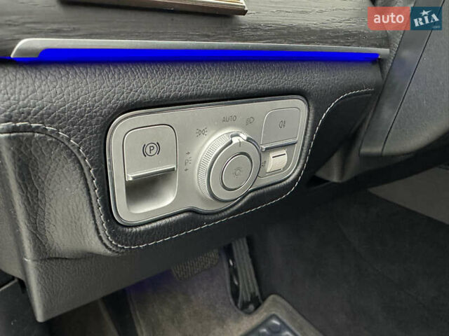 Черный Мерседес ГЛЕ-Класс, объемом двигателя 3.98 л и пробегом 119 тыс. км за 55500 $, фото 12 на Automoto.ua