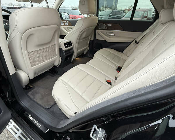 Черный Мерседес ГЛЕ-Класс, объемом двигателя 3 л и пробегом 202 тыс. км за 54900 $, фото 5 на Automoto.ua