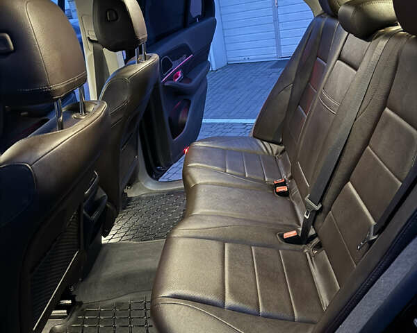 Черный Мерседес ГЛЕ-Класс, объемом двигателя 2.93 л и пробегом 120 тыс. км за 57999 $, фото 12 на Automoto.ua