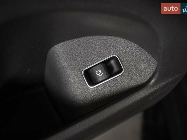 Мерседес ГЛЕ-Класс 2019 в Одессе на Automoto.ua Черный Мерседес ГЛЕ-Класс, объемом двигателя 2.93 л и пробегом 155 тыс. км за 61900 $, фото 49 на Automoto.ua