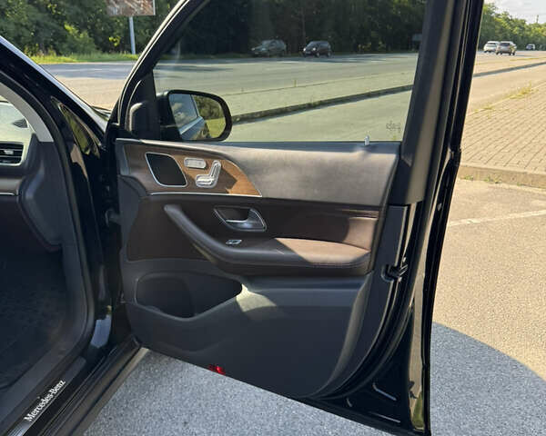 Черный Мерседес ГЛЕ-Класс, объемом двигателя 1.95 л и пробегом 71 тыс. км за 49999 $, фото 18 на Automoto.ua