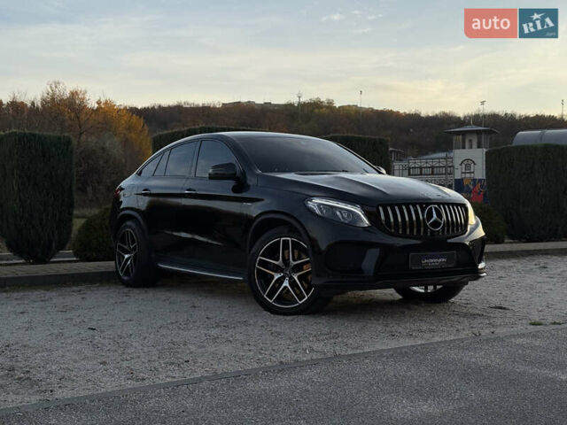 Мерседес ГЛЕ-Класс 2019 в Днепре (Днепропетровске) на Automoto.ua Черный Мерседес ГЛЕ-Класс, объемом двигателя 3 л и пробегом 59 тыс. км за 48600 $, фото 3 на Automoto.ua