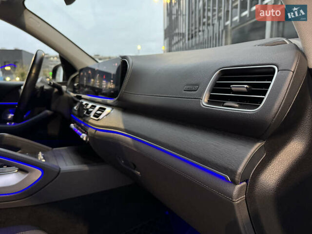 Черный Мерседес ГЛЕ-Класс, объемом двигателя 3 л и пробегом 83 тыс. км за 63500 $, фото 43 на Automoto.ua