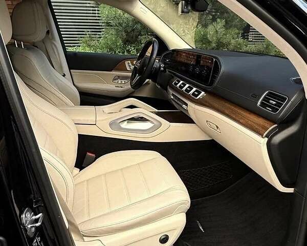 Мерседес ГЛЕ-Класс 2019 в Одессе на Automoto.ua Черный Мерседес ГЛЕ-Класс, объемом двигателя 1.99 л и пробегом 90 тыс. км за 50000 $, фото 17 на Automoto.ua