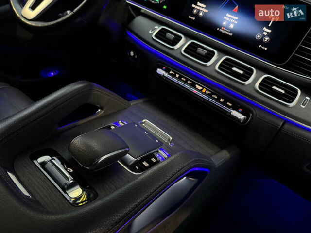 Черный Мерседес ГЛЕ-Класс, объемом двигателя 3 л и пробегом 83 тыс. км за 63500 $, фото 46 на Automoto.ua