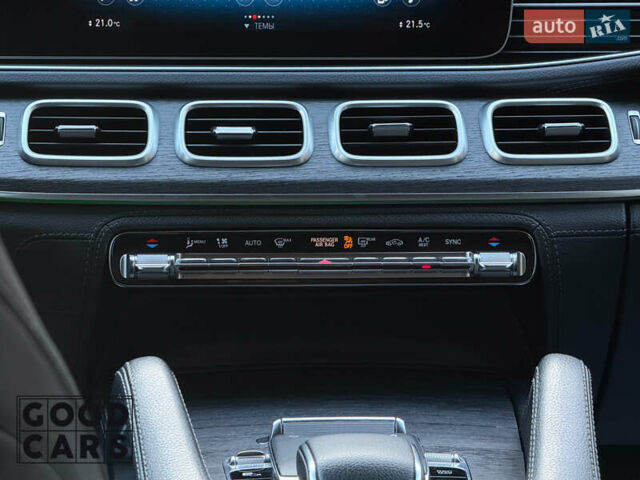 Черный Мерседес ГЛЕ-Класс, объемом двигателя 2.93 л и пробегом 169 тыс. км за 60000 $, фото 34 на Automoto.ua