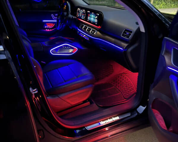 Черный Мерседес ГЛЕ-Класс, объемом двигателя 1.95 л и пробегом 71 тыс. км за 49999 $, фото 11 на Automoto.ua