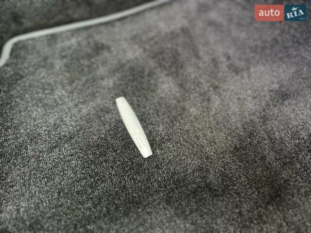 Черный Мерседес ГЛЕ-Класс, объемом двигателя 2 л и пробегом 120 тыс. км за 46700 $, фото 91 на Automoto.ua