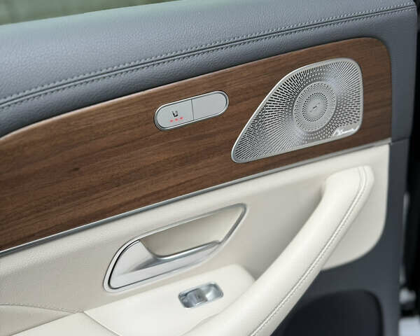 Черный Мерседес ГЛЕ-Класс, объемом двигателя 3 л и пробегом 202 тыс. км за 54900 $, фото 11 на Automoto.ua