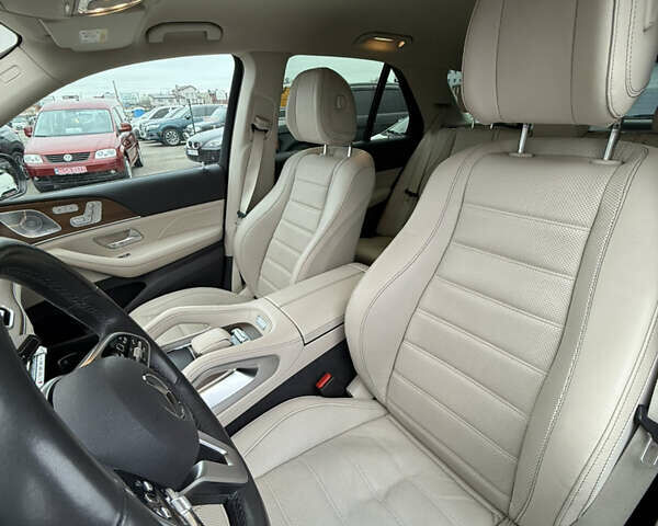 Черный Мерседес ГЛЕ-Класс, объемом двигателя 3 л и пробегом 202 тыс. км за 54900 $, фото 7 на Automoto.ua