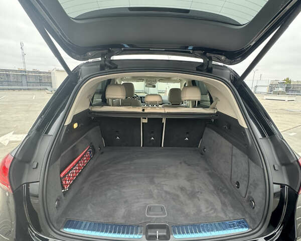 Мерседес ГЛЕ-Класс 2020 в Киеве на Automoto.ua Черный Мерседес ГЛЕ-Класс, объемом двигателя 2 л и пробегом 112 тыс. км за 46000 $, фото 6 на Automoto.ua