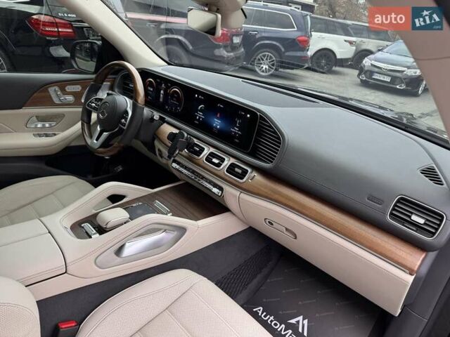 Мерседес ГЛЕ-Клас 2020 у Одесі на Automoto.ua Чорний Мерседес ГЛЕ-Клас, об'ємом двигуна 2.93 л та пробігом 32 тис. км за 73800 $, фото 15 на Automoto.ua