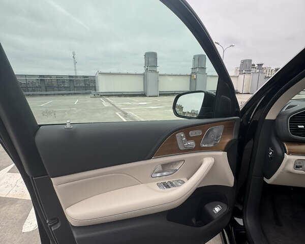 Мерседес ГЛЕ-Класс 2020 в Киеве на Automoto.ua Черный Мерседес ГЛЕ-Класс, объемом двигателя 2 л и пробегом 112 тыс. км за 46000 $, фото 8 на Automoto.ua