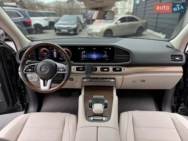 Мерседес ГЛЕ-Клас 2020 у Одесі на Automoto.ua Чорний Мерседес ГЛЕ-Клас, об'ємом двигуна 2.93 л та пробігом 32 тис. км за 73800 $, фото 16 на Automoto.ua