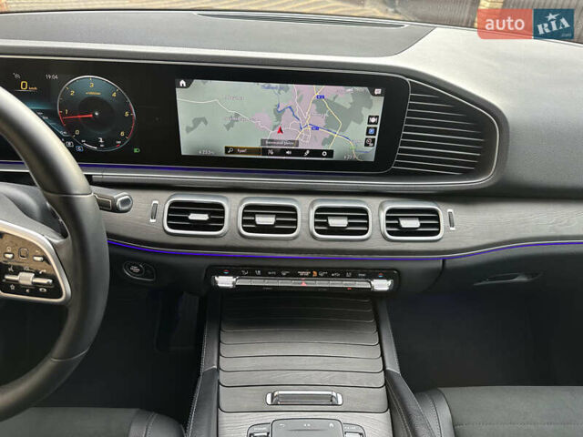 Черный Мерседес ГЛЕ-Класс, объемом двигателя 1.95 л и пробегом 93 тыс. км за 57777 $, фото 18 на Automoto.ua