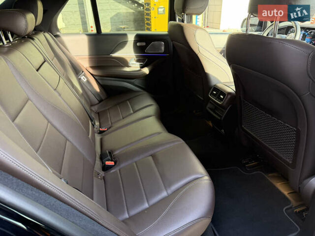 Черный Мерседес ГЛЕ-Класс, объемом двигателя 1.95 л и пробегом 60 тыс. км за 65000 $, фото 45 на Automoto.ua