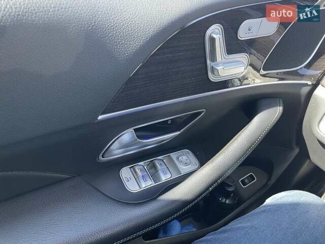 Черный Мерседес ГЛЕ-Класс, объемом двигателя 3 л и пробегом 37 тыс. км за 73500 $, фото 18 на Automoto.ua