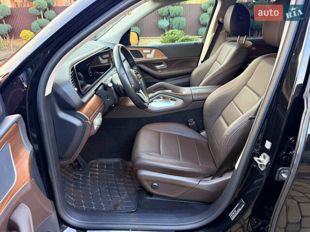 Черный Мерседес ГЛЕ-Класс, объемом двигателя 2.93 л и пробегом 94 тыс. км за 67000 $, фото 47 на Automoto.ua
