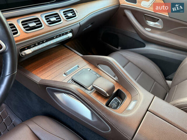 Черный Мерседес ГЛЕ-Класс, объемом двигателя 2.93 л и пробегом 94 тыс. км за 67000 $, фото 44 на Automoto.ua