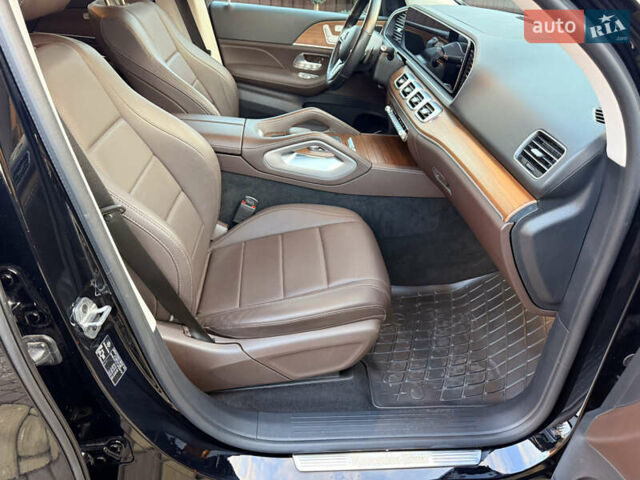 Черный Мерседес ГЛЕ-Класс, объемом двигателя 2.93 л и пробегом 94 тыс. км за 67000 $, фото 51 на Automoto.ua