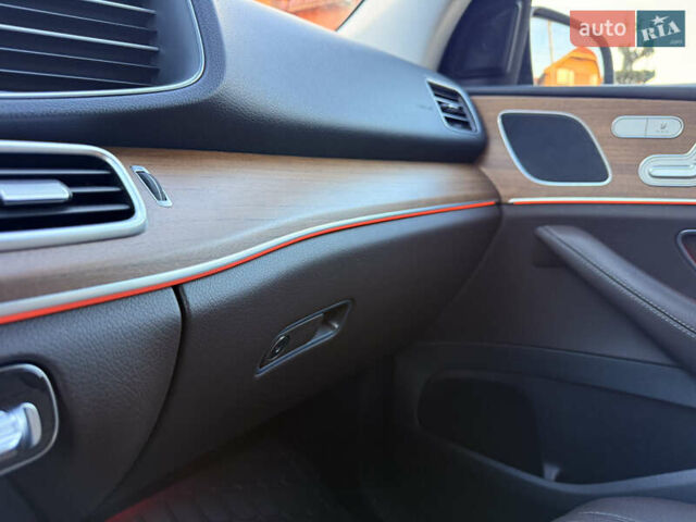 Черный Мерседес ГЛЕ-Класс, объемом двигателя 2.93 л и пробегом 94 тыс. км за 67000 $, фото 38 на Automoto.ua