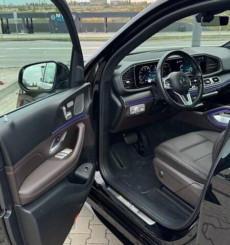 Мерседес ГЛЕ-Клас 2021 у Софіївська Борщагівка на Automoto.ua Чорний Мерседес ГЛЕ-Клас, об'ємом двигуна 1.95 л та пробігом 60 тис. км за 63000 $, фото 10 на Automoto.ua